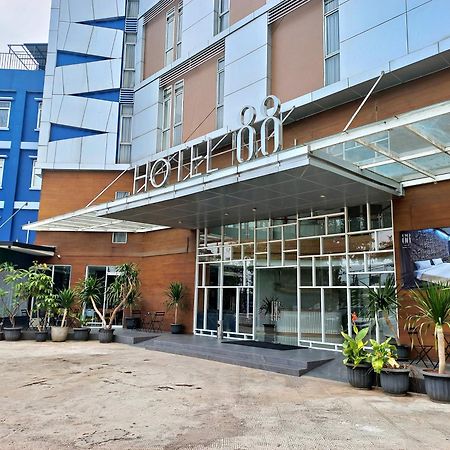 Hotel 88 Kedoya Yakarta Exterior foto